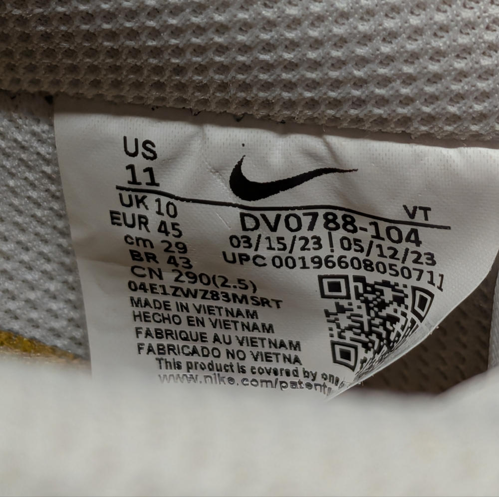 Nike Air Force Ones '07, White Bronzine, Size 11 - Picture 8 of 12